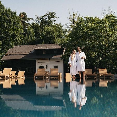 Naturel Hoteldorf Schoenleitn Latschach ober dem Faakersee Zewnętrze zdjęcie